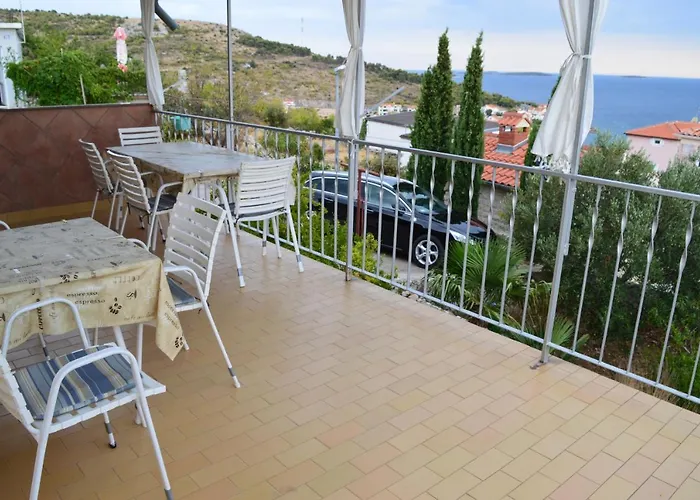 Appartement With Parking Space Bilo, - 12434 Primošten